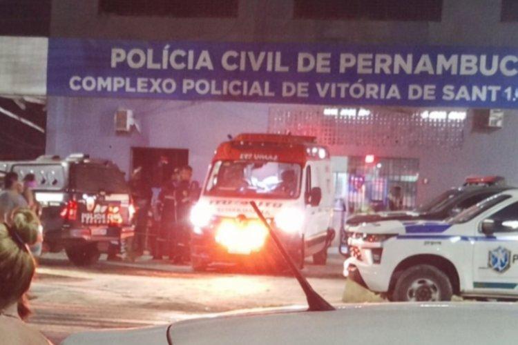 Homem baleado busca socorro em delegacia de Vitória de Santo Antão