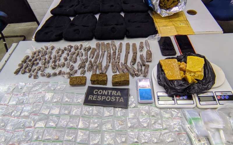 Polícias Militar e Civil apreendem drogas em ação conjunta em Paudalho