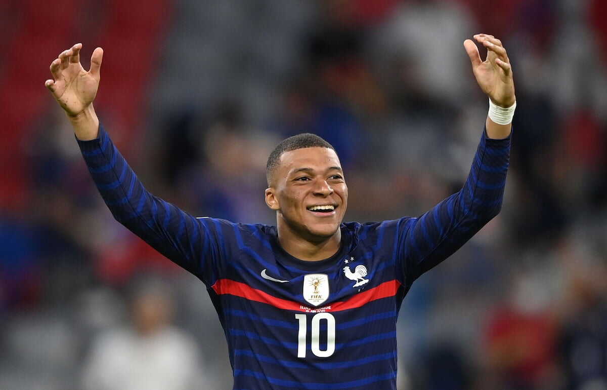 França anuncia convocação com Mbappé para enfrentar o Brasil em amistoso