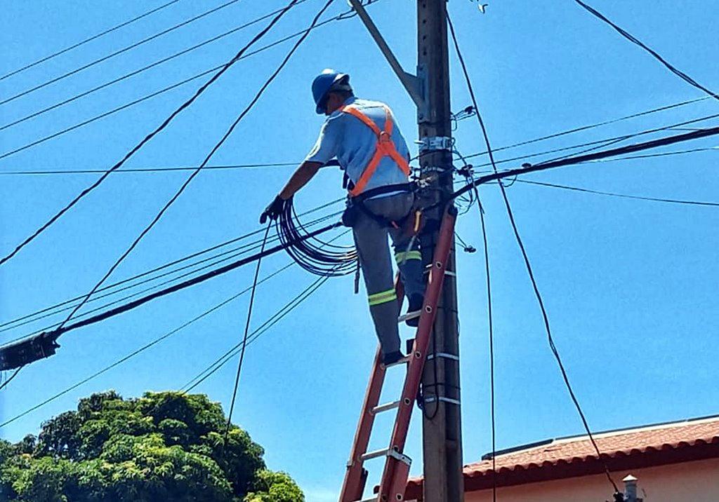 Empresa de telecomunicações abre seleção para Técnico em Fibra Óptica