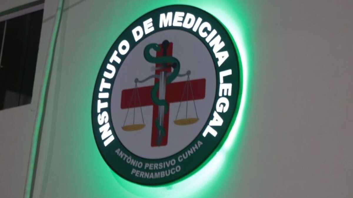 Homem é morto a facadas pelo irmão no Recife após briga