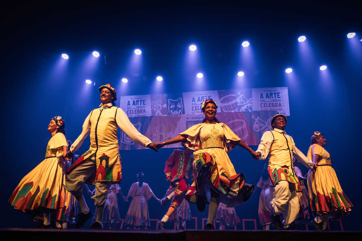 Festival Reconhecer no Recife transforma o mar em palco de cultura gratuita