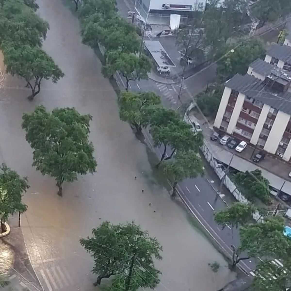 Previsão do tempo em Pernambuco: Inmet e Apac indicam chuvas até sábado