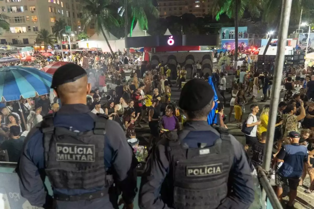 Mulher é detida com 28 celulares furtados em show de Shakira no Rio