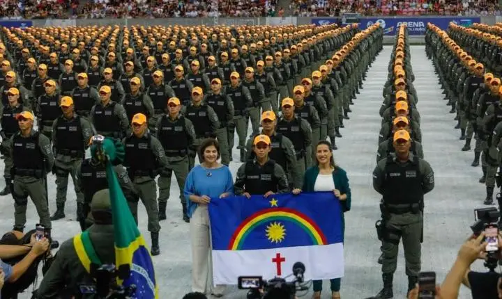 PMPE: Mulher alcança a maior nota em curso de formação; 2.198 novos soldados se formam no dia 30